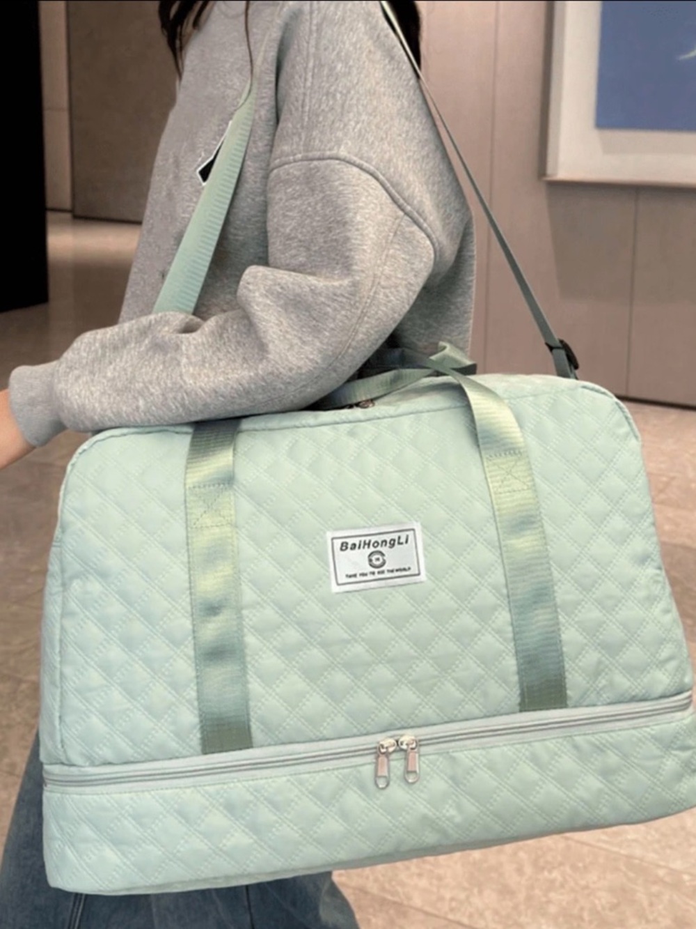 BaiHongLi Quilted Travel Duffel Bag in Mint Green